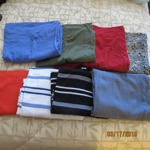 8 old navy tanks